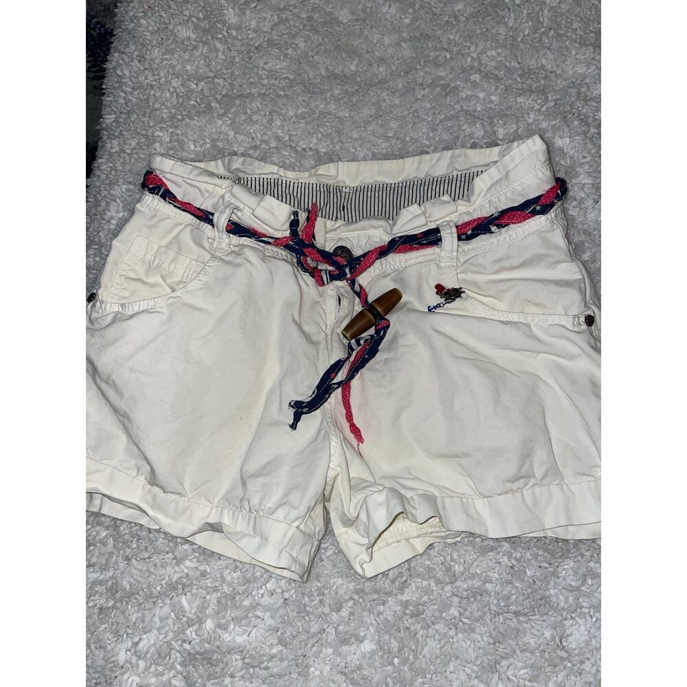 Offcorss girls sz. 16 khaki belted design shorts. Great pair, cute
